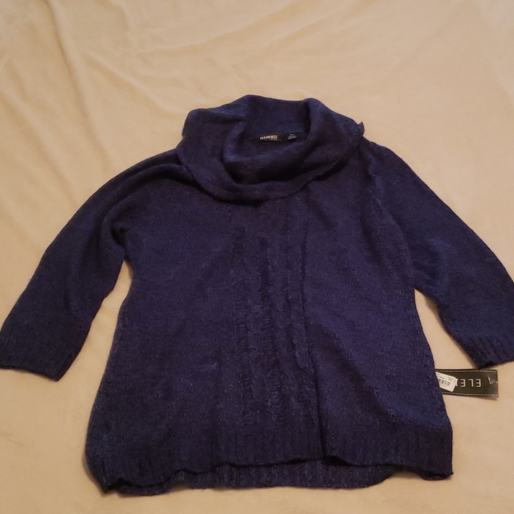 Navy blue/black sweater